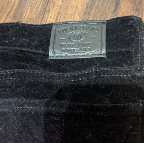 Lucky Brand Velvet Jeans - Picture 6 of 10